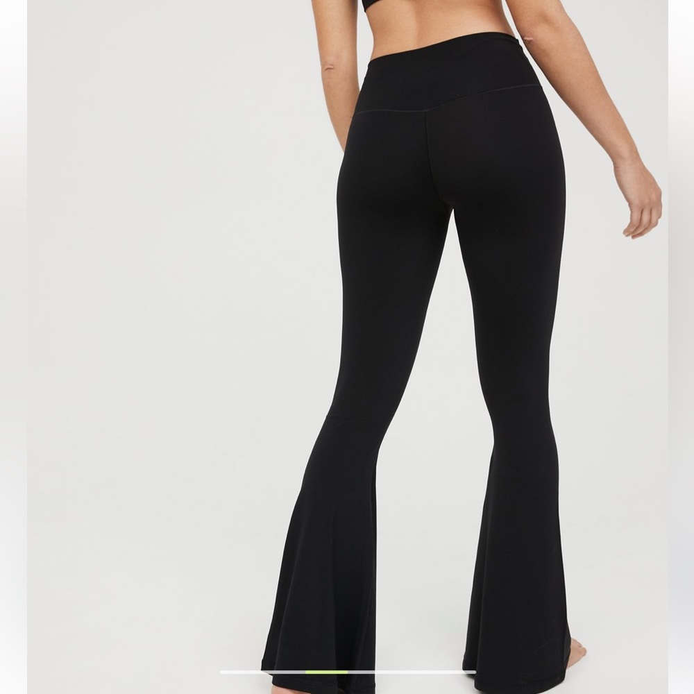 AE aerie real me high waisted crossover super flare legging